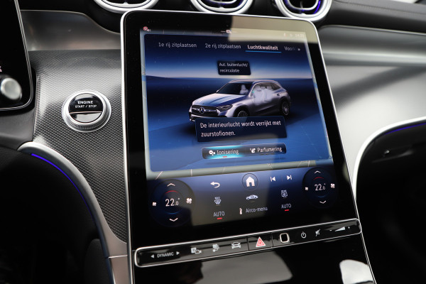 Mercedes-Benz GLC 300e AMG 4-Matic | 313PK | Achterasbesturing | Luchtvering | Head-up | Massage | Keyles-go | Pano | Burmester | ACC | Digital-li Mercedes-Benz GLC 300e AMG 4-Matic | 313PK | Achterasbesturing | Luchtvering | Head-up | Massage | Keyles-go | Pano | Burmester | ACC | Digital-li