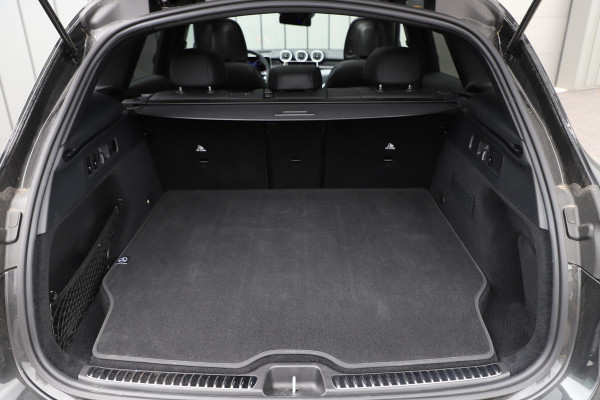 Mercedes-Benz GLC 300e AMG 4-Matic | 313PK | Achterasbesturing | Luchtvering | Head-up | Massage | Keyles-go | Pano | Burmester | ACC | Digital-li Mercedes-Benz GLC 300e AMG 4-Matic | 313PK | Achterasbesturing | Luchtvering | Head-up | Massage | Keyles-go | Pano | Burmester | ACC | Digital-li
