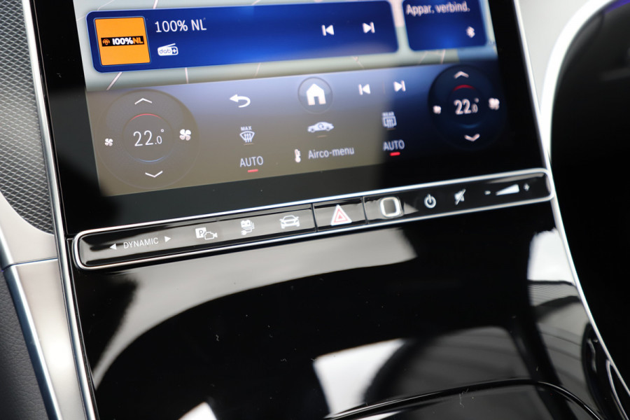 Mercedes-Benz GLC 300e AMG 4-Matic | 313PK | Achterasbesturing | Luchtvering | Head-up | Massage | Keyles-go | Pano | Burmester | ACC | Digital-li Mercedes-Benz GLC 300e AMG 4-Matic | 313PK | Achterasbesturing | Luchtvering | Head-up | Massage | Keyles-go | Pano | Burmester | ACC | Digital-li