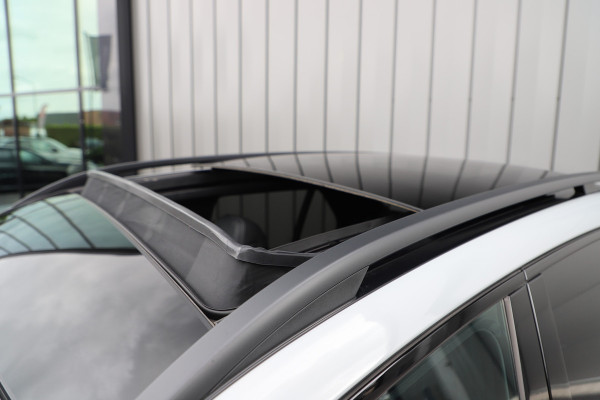 Mercedes-Benz GLE AMG 53 Hybrid 4MATIC+ | 544PK | Luchtvering | Pano | Keyles-go | Burmester | Sfeerverlichting | Multibeam | Distronic | Stuurwie Mercedes-Benz GLE AMG 53 Hybrid 4MATIC+ | 544PK | Luchtvering | Pano | Keyles-go | Burmester | Sfeerverlichting | Multibeam | Distronic | Stuurwie