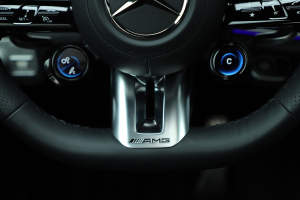 Mercedes-Benz GLE AMG 53 Hybrid 4MATIC+ | 544PK | Luchtvering | Pano | Keyles-go | Burmester | Sfeerverlichting | Multibeam | Distronic | Stuurwie Mercedes-Benz GLE AMG 53 Hybrid 4MATIC+ | 544PK | Luchtvering | Pano | Keyles-go | Burmester | Sfeerverlichting | Multibeam | Distronic | Stuurwie