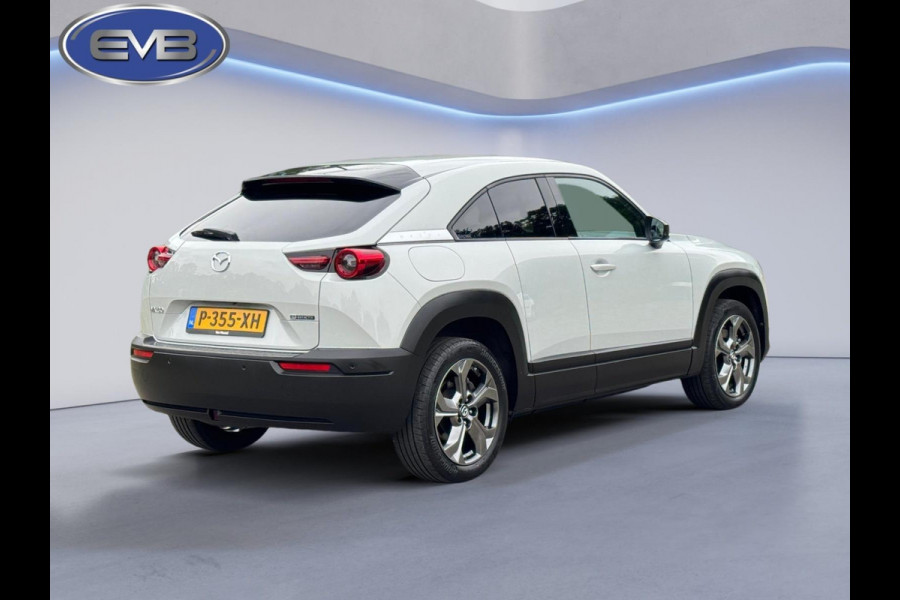 Mazda MX-30 E-SkyActiv 145 Luxury 36 kWh, 35000 km, achteruitrijcamera, nieuwstaat