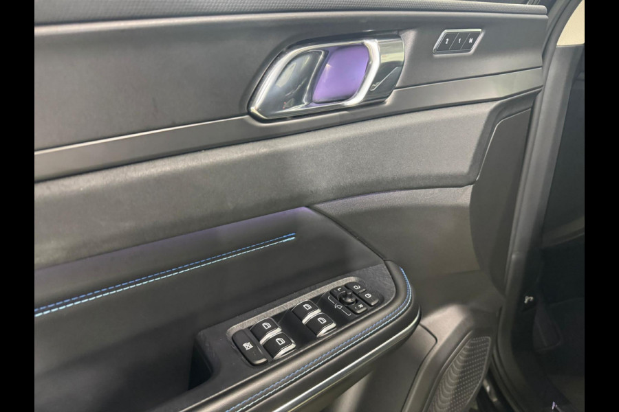 Lynk & Co 01 Black Edition PANO/CAMERA/AUTO-PILOT/MEMORY/APPLE-CARPLAY