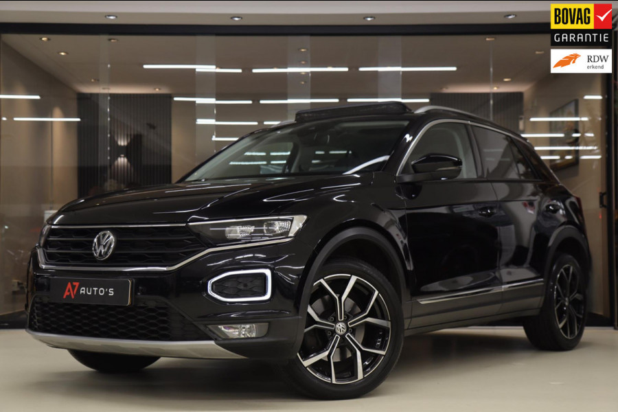 Volkswagen T-Roc 1.5 TSI Sport PANODAK/STOELV/LANEASSIST/ACC/CAM/VOL