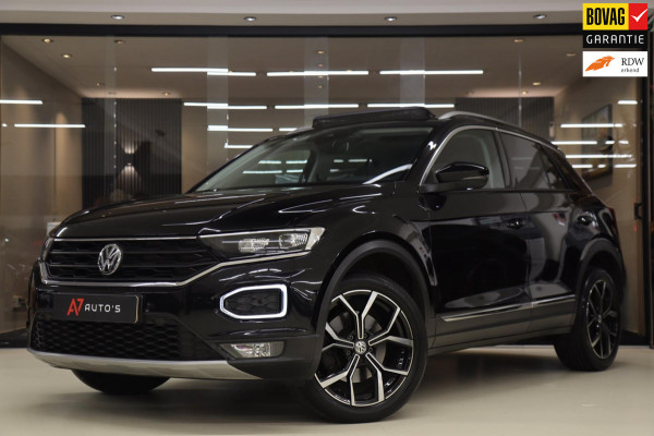 Volkswagen T-Roc 1.5 TSI Sport PANODAK/STOELV/LANEASSIST/ACC/CAM/VOL