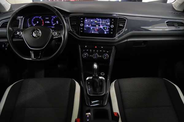 Volkswagen T-Roc 1.5 TSI Sport PANODAK/STOELV/LANEASSIST/ACC/CAM/VOL