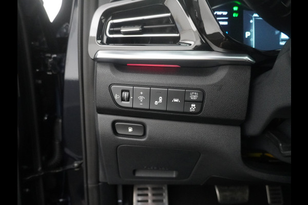 Kia Niro 1.6 GDi Hybrid ExecutiveLine - Navigatie - Adaptief Cruise Control - Leder - Stoel Verwarming/Verkoeling - Climate Control - fabrieksgarantie Tot 2029