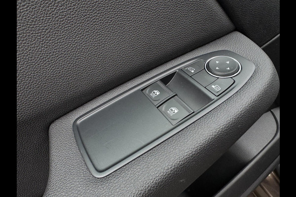 Renault Clio 1.0 TCe Zen NL AUTO / 4-SEIZOENENBANDEN / NAVI / CRUISE / PARKEERSENSOREN ACHTER / CARPLAY