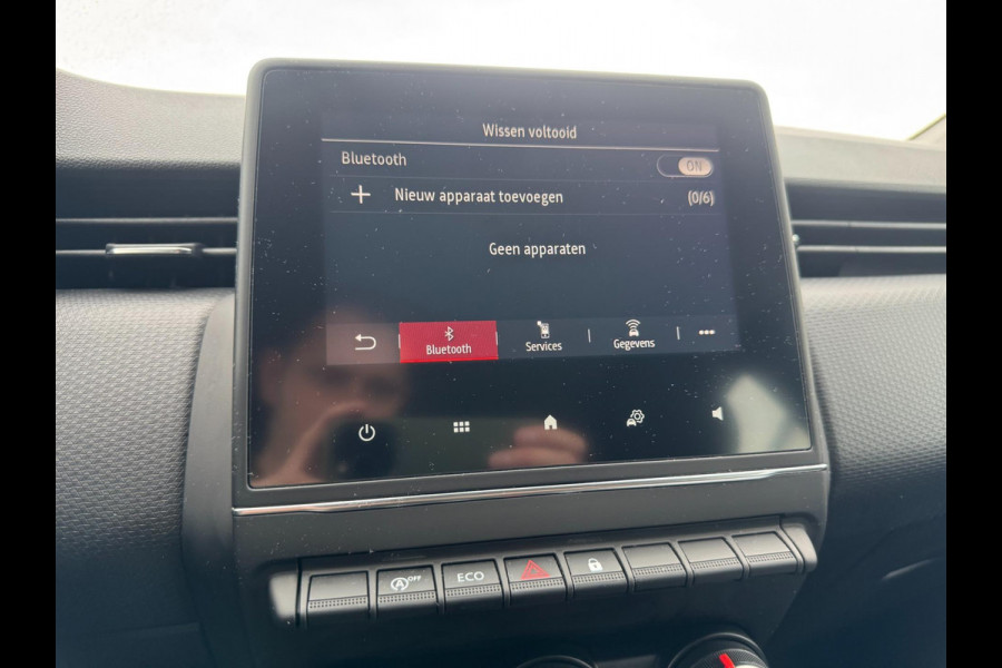 Renault Clio 1.0 TCe Zen NL AUTO / 4-SEIZOENENBANDEN / NAVI / CRUISE / PARKEERSENSOREN ACHTER / CARPLAY