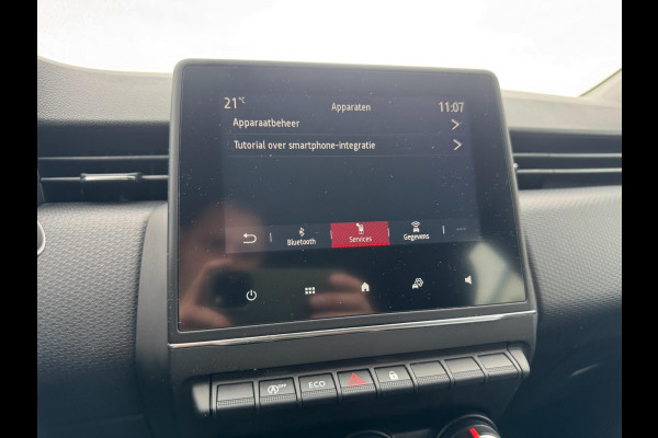Renault Clio 1.0 TCe Zen NL AUTO / 4-SEIZOENENBANDEN / NAVI / CRUISE / PARKEERSENSOREN ACHTER / CARPLAY