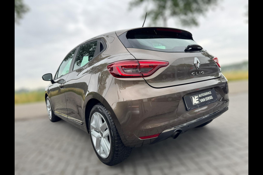 Renault Clio 1.0 TCe Zen NL AUTO / 4-SEIZOENENBANDEN / NAVI / CRUISE / PARKEERSENSOREN ACHTER / CARPLAY