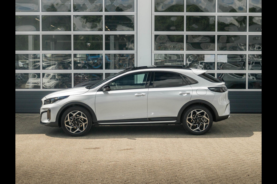 Kia Xceed 1.5 T-GDi GT-PlusLine | Automaat | Pano dak | 18" velgen | Clima | Cruise | GT interieur