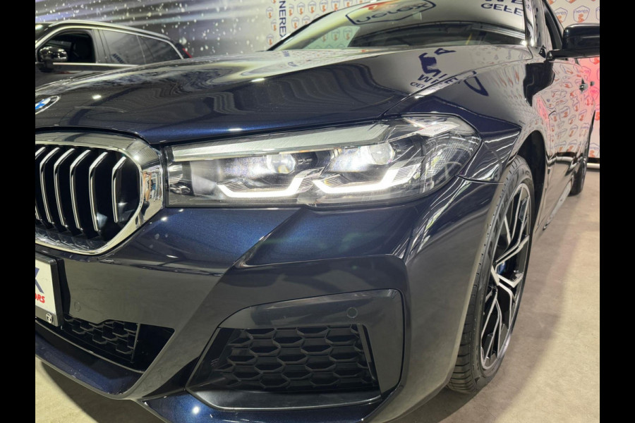 BMW 5 Serie 530e M-Sport | Pano | ACC | 19 Inch | Trekhaak | Camera