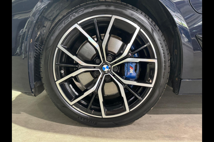 BMW 5 Serie 530e M-Sport | Pano | ACC | 19 Inch | Trekhaak | Camera