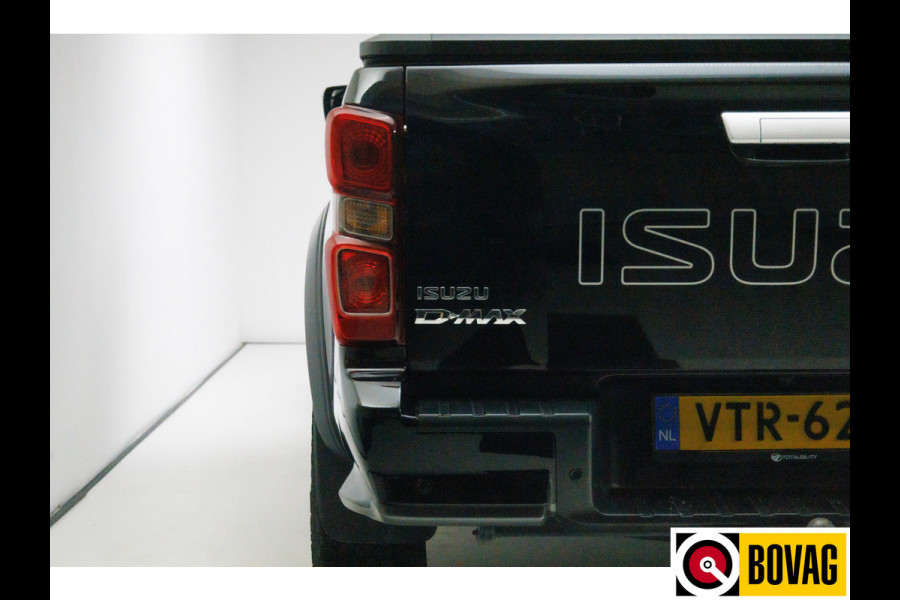 Isuzu D-max 1.9 Extended Cab LSX Lederen bekleding, Road Ranger bullbar, Adaptive cruise, Stoelverwarming, Camera, Navigatie, Side steps Prijs is exclusief btw!