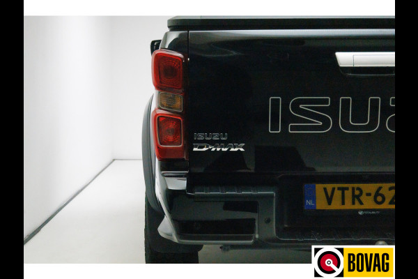 Isuzu D-max 1.9 Extended Cab LSX Lederen bekleding, Road Ranger bullbar, Adaptive cruise, Stoelverwarming, Camera, Navigatie, Side steps Prijs is exclusief btw!