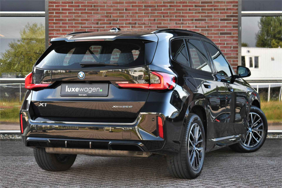 BMW X1 xDrive25e M-Sport Pano 360 HUD Adp-onderstel Shadowline