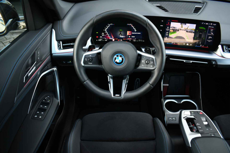 BMW X1 xDrive25e M-Sport Pano 360 HUD Adp-onderstel Shadowline