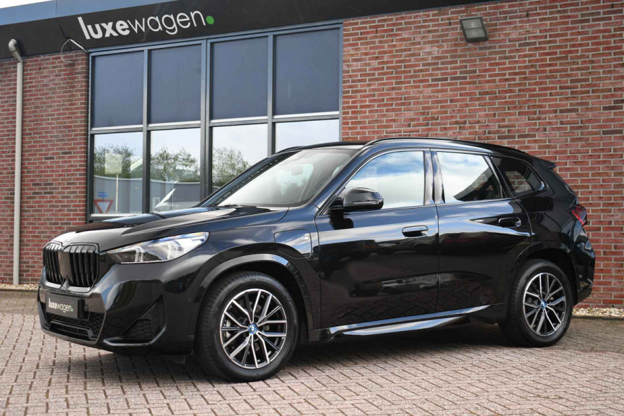 BMW X1 xDrive25e M-Sport Pano 360 HUD Adp-onderstel Shadowline