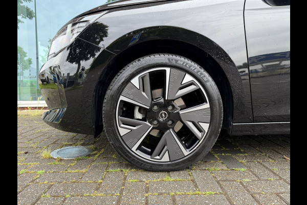 Opel Corsa 1.2 Edition Plus - Parkeerhulp - Winterpakket - Apple/Android -