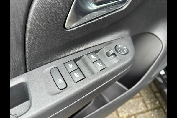 Opel Corsa 1.2 Edition Plus - Parkeerhulp - Winterpakket - Apple/Android -