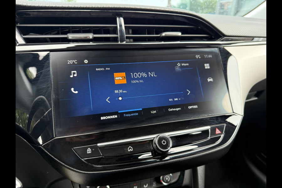 Opel Corsa 1.2 Edition Plus - Parkeerhulp - Winterpakket - Apple/Android -