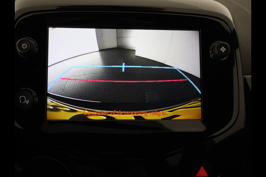 Toyota Aygo 1.0 VVT-i X-JBL Bi-Tone | JBL Premium Audio | Apple Carplay & AndroidAUTO | 1e eigenaar |
