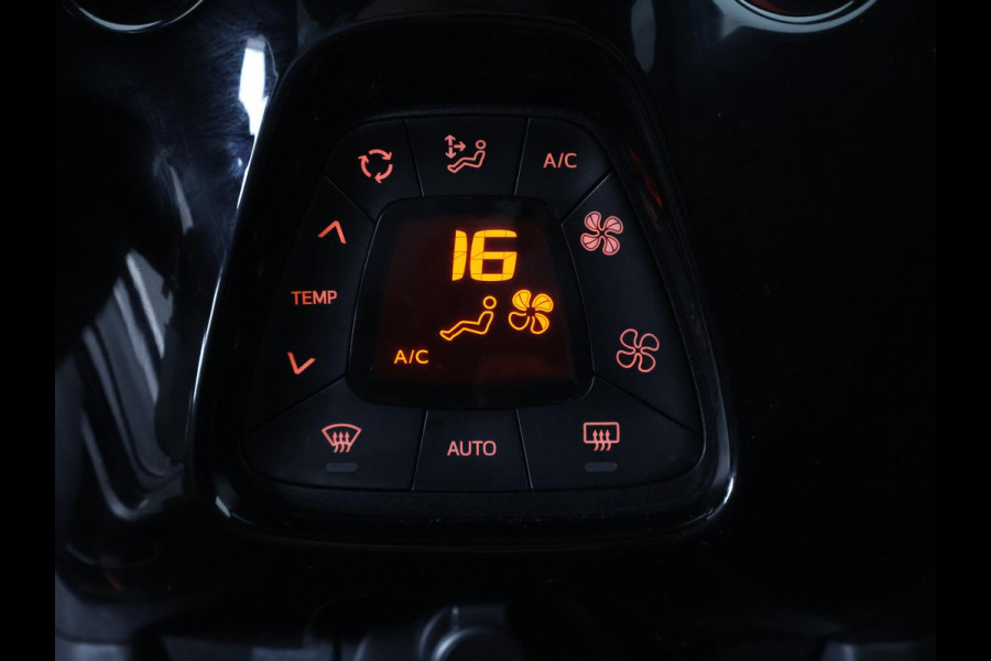 Toyota Aygo 1.0 VVT-i X-JBL Bi-Tone | JBL Premium Audio | Apple Carplay & AndroidAUTO | 1e eigenaar |