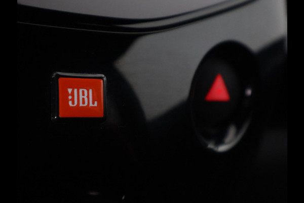 Toyota Aygo 1.0 VVT-i X-JBL Bi-Tone | JBL Premium Audio | Apple Carplay & AndroidAUTO | 1e eigenaar |
