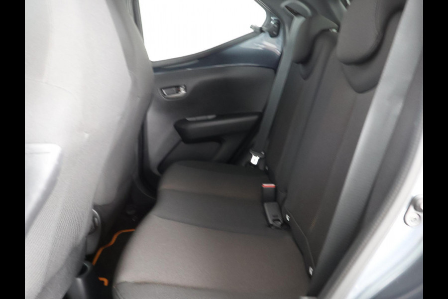 Toyota Aygo 1.0 VVT-i X-JBL Bi-Tone | JBL Premium Audio | Apple Carplay & AndroidAUTO | 1e eigenaar |