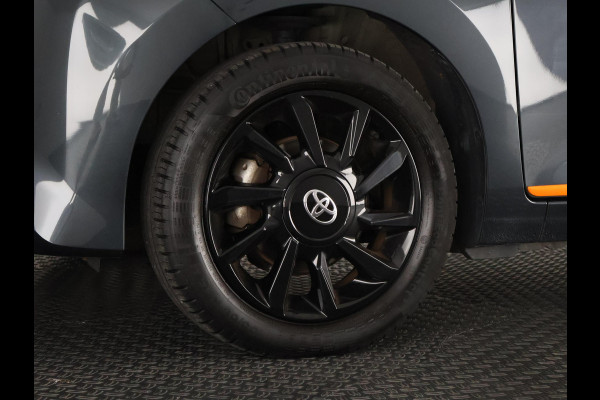 Toyota Aygo 1.0 VVT-i X-JBL Bi-Tone | JBL Premium Audio | Apple Carplay & AndroidAUTO | 1e eigenaar |
