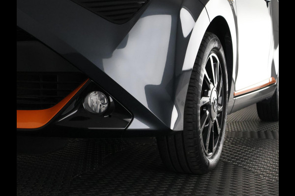 Toyota Aygo 1.0 VVT-i X-JBL Bi-Tone | JBL Premium Audio | Apple Carplay & AndroidAUTO | 1e eigenaar |