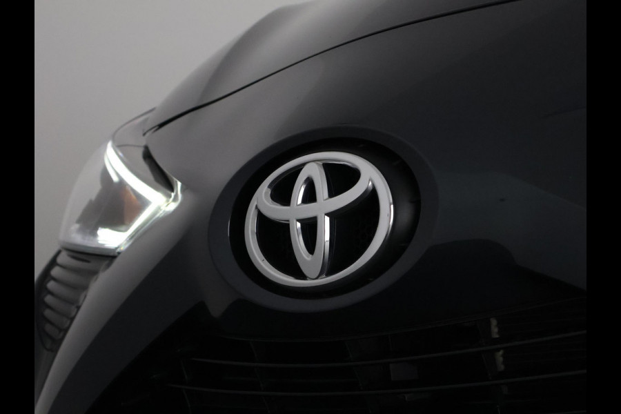 Toyota Aygo 1.0 VVT-i X-JBL Bi-Tone | JBL Premium Audio | Apple Carplay & AndroidAUTO | 1e eigenaar |