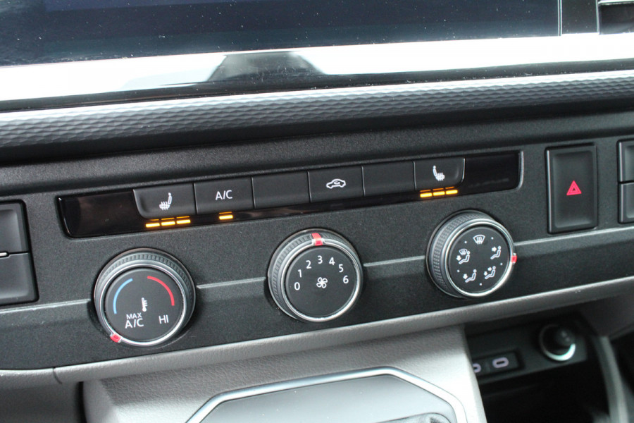 Volkswagen Transporter 2.0 TDI 150pk L2H1 28 Bulli AUTOMAAT NL-Auto NAP Airco Cruise Navi Camera LMV Leder Trekhaak 2500kg
