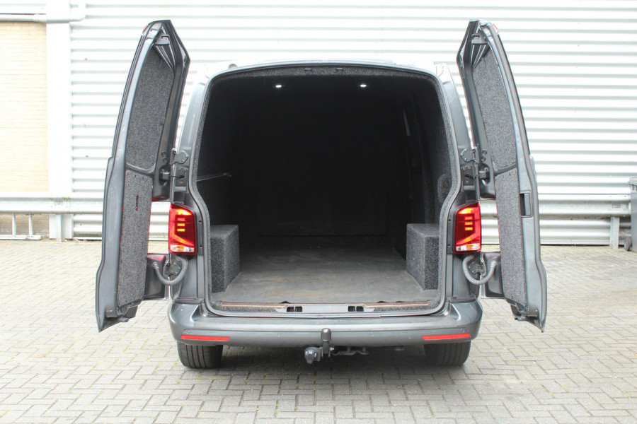 Volkswagen Transporter 2.0 TDI 150pk L2H1 28 Bulli AUTOMAAT NL-Auto NAP Airco Cruise Navi Camera LMV Leder Trekhaak 2500kg
