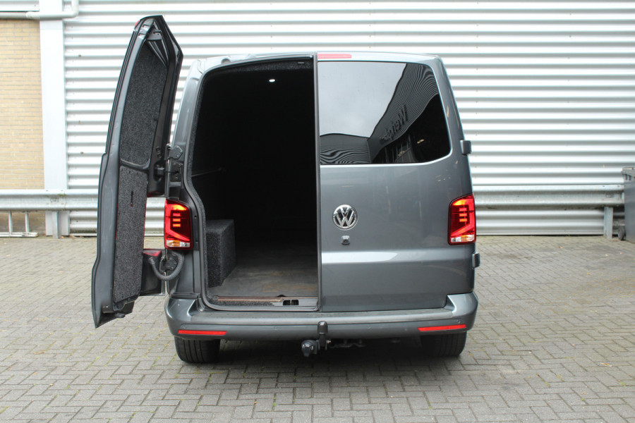 Volkswagen Transporter 2.0 TDI 150pk L2H1 28 Bulli AUTOMAAT NL-Auto NAP Airco Cruise Navi Camera LMV Leder Trekhaak 2500kg