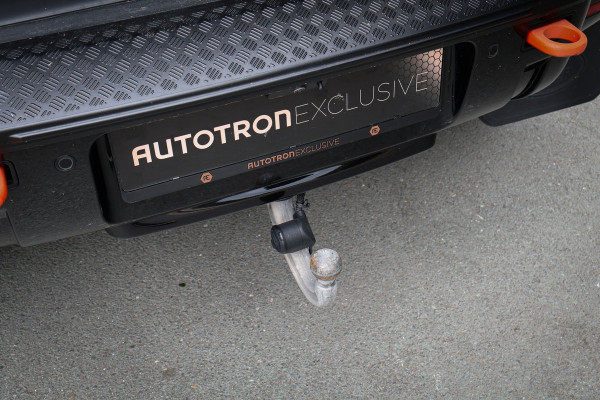 Land Rover Defender 110 P400e 110 X URBAN STOELVERWARMING & VERKOELING | ADAPTIVE | TREKHAAK | STUURVERWARMING | URBAN | SFEERVERLICHTING |