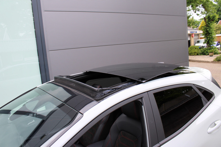 Ford Puma 1.0 EcoBoost Hybrid ST-Line X | Nieuw model | Trekhaak | BLIS | Carplay | Camera  | Adaptieve cruise
