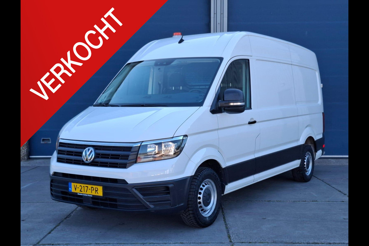 Volkswagen Crafter 35 2.0 TDI L3H3 Highline AIRCO / CRUISE CONTROLE / NAVI / CAMERA / TREKHAAK / CARPLAY Volkswagen Crafter 35 2.0 TDI L3H3 Highline AIRCO / CRUISE CONTROLE / NAVI / CAMERA / TREKHAAK / CARPLAY