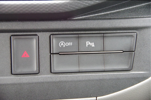Volkswagen Transporter 2.0 TDI L2 BULLI, 3-ZITS, 150PK AUT. LED, ADAPT. CRUISE, TREKHAAK, APPLE CARPLAY, NAVI, AIRCO, PARKEERSENSOREN, NL AUTO, NAP