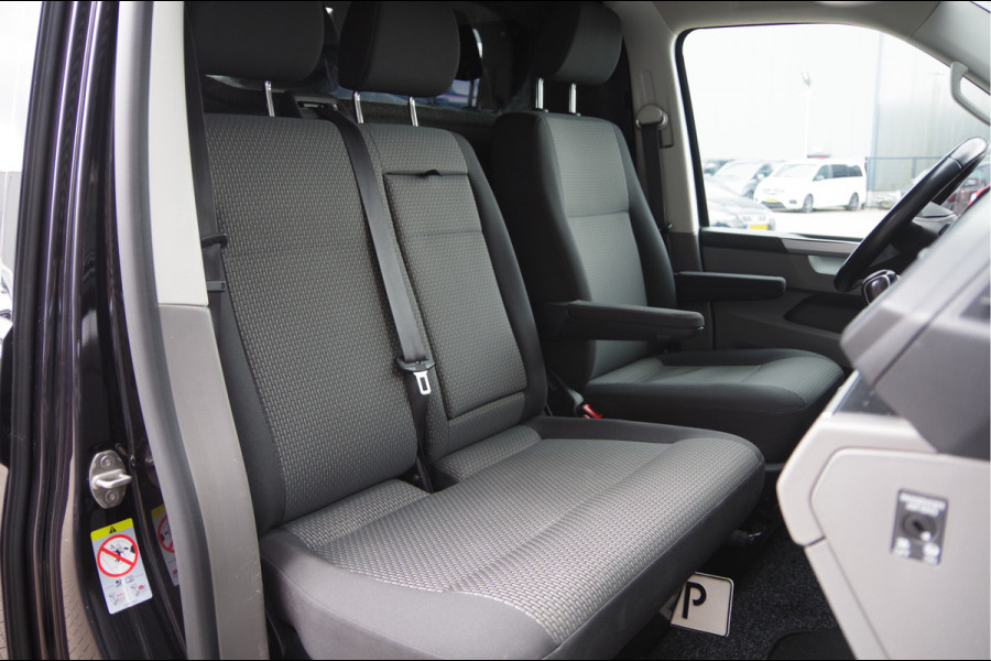 Volkswagen Transporter 2.0 TDI L2 BULLI, 3-ZITS, 150PK AUT. LED, ADAPT. CRUISE, TREKHAAK, APPLE CARPLAY, NAVI, AIRCO, PARKEERSENSOREN, NL AUTO, NAP