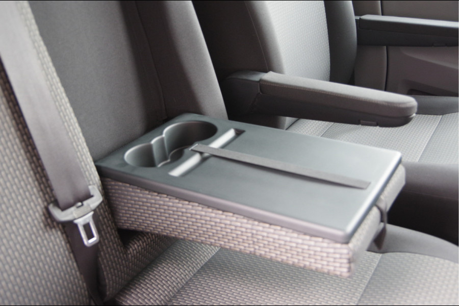 Volkswagen Transporter 2.0 TDI L2 BULLI, 3-ZITS, 150PK AUT. LED, ADAPT. CRUISE, TREKHAAK, APPLE CARPLAY, NAVI, AIRCO, PARKEERSENSOREN, NL AUTO, NAP