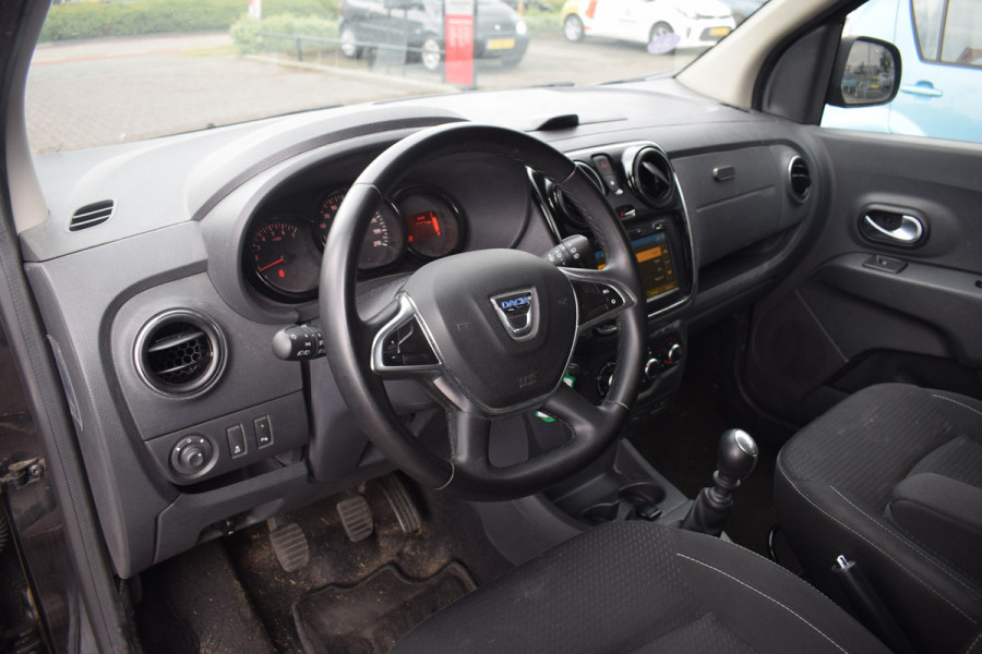 Dacia Lodgy 1.3 TCe Stepway 7p | 7 Pers. | AppleCaplay | DAB | Camera