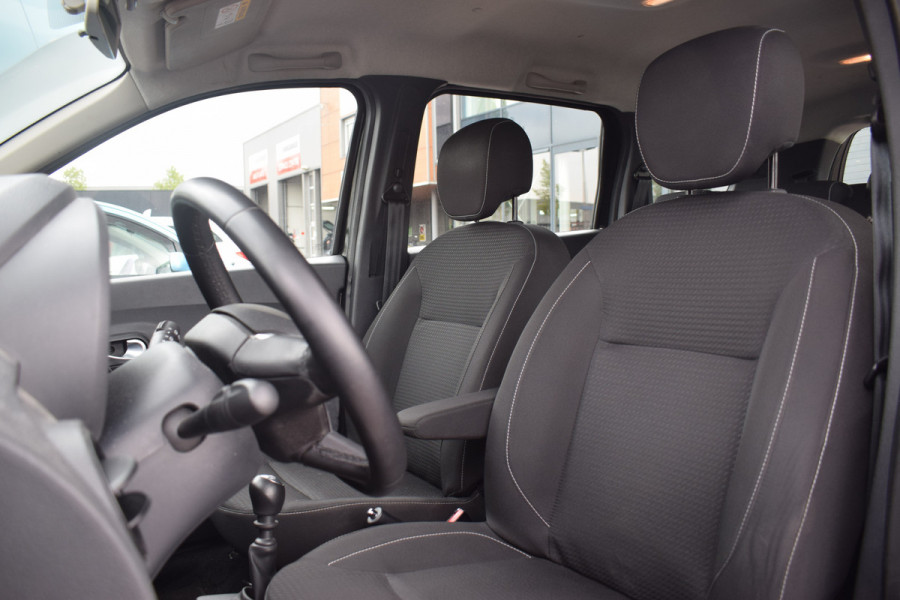 Dacia Lodgy 1.3 TCe Stepway 7p | 7 Pers. | AppleCaplay | DAB | Camera