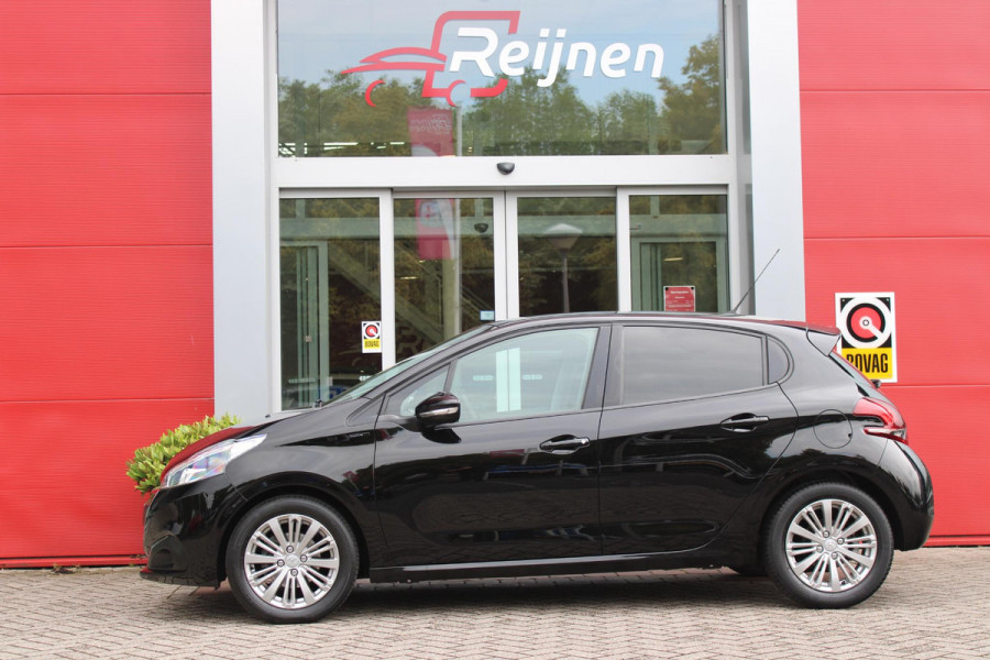 Peugeot 208 1.2 110PK AUTOMAAT SIGNATURE | NAVIGATIE | APPLE CARPLAY/ANDROID AUTO | PARKEERSENSOREN | DAB+ RADIO | LICHTMETALEN VELGEN | GETINTE RUITEN | CLIMATE CONTROL | CRUISE CONTROL |