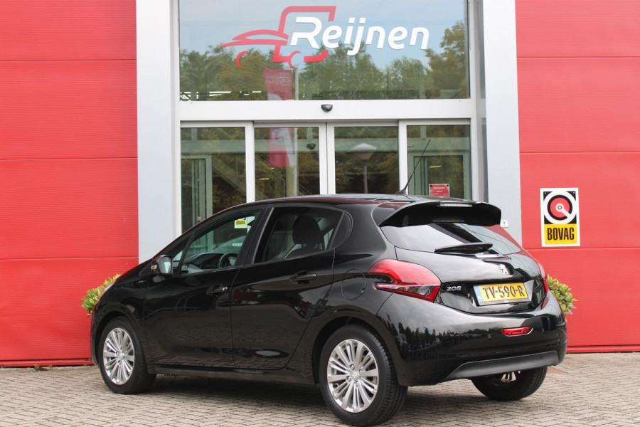 Peugeot 208 1.2 110PK AUTOMAAT SIGNATURE | NAVIGATIE | APPLE CARPLAY/ANDROID AUTO | PARKEERSENSOREN | DAB+ RADIO | LICHTMETALEN VELGEN | GETINTE RUITEN | CLIMATE CONTROL | CRUISE CONTROL |