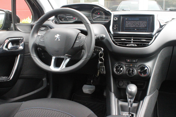 Peugeot 208 1.2 110PK AUTOMAAT SIGNATURE | NAVIGATIE | APPLE CARPLAY/ANDROID AUTO | PARKEERSENSOREN | DAB+ RADIO | LICHTMETALEN VELGEN | GETINTE RUITEN | CLIMATE CONTROL | CRUISE CONTROL |