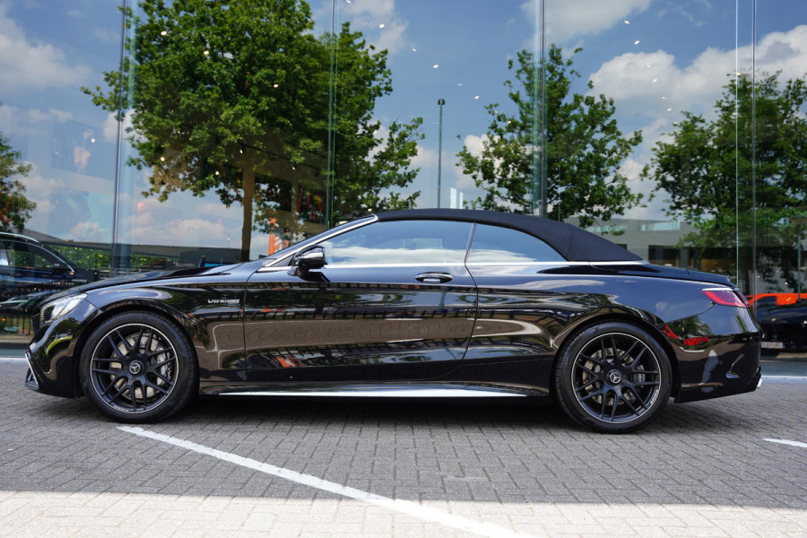 Mercedes-Benz S-Klasse 63 AMG Cabriolet 4-Matic Nachtzicht Burmester
