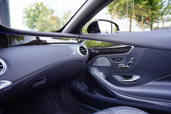 Mercedes-Benz S-Klasse 63 AMG Cabriolet 4-Matic Nachtzicht Burmester