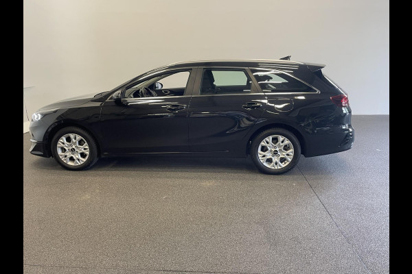 Kia Ceed Sportswagon 1.0 T-GDi DynamicLine Navigatie Apple Carplay / Android Auto Camera Parkeersensoren achter Cruise Control Climate Control